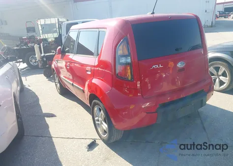 2010 Kia Soul + from USA, damaged, VIN KNDJT2A26A7125441
